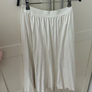 Chic White Midi pleated Skirt